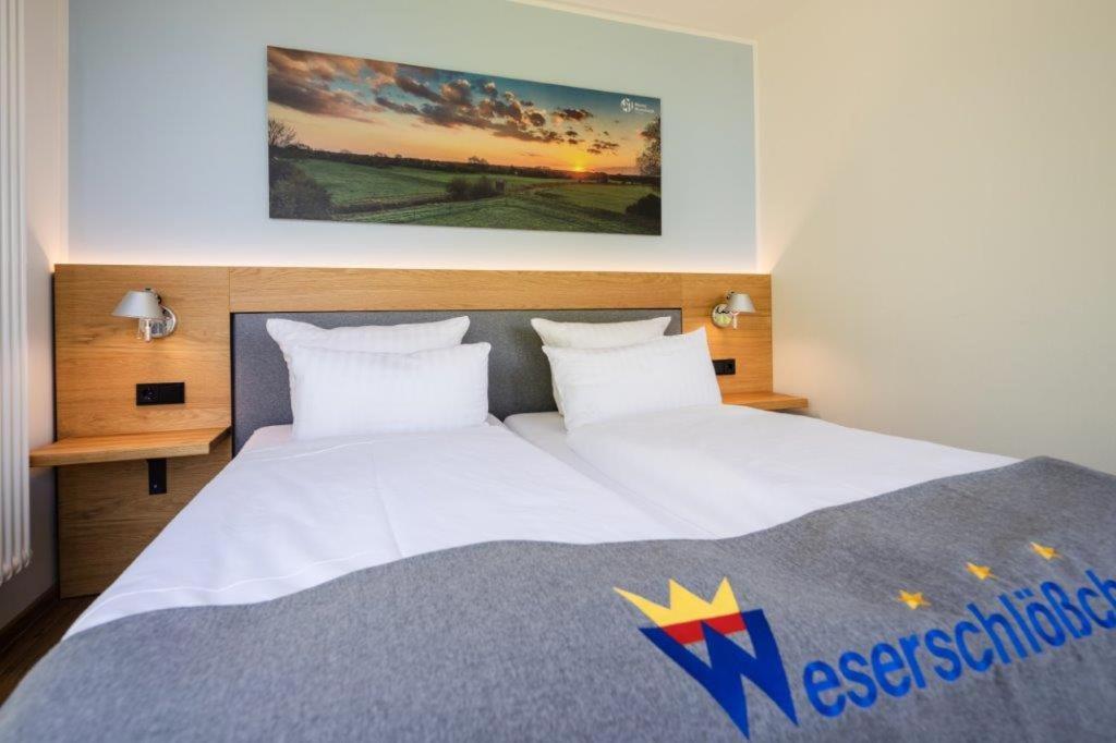 Hotel Weserschloesschen Nienburg  Esterno foto
